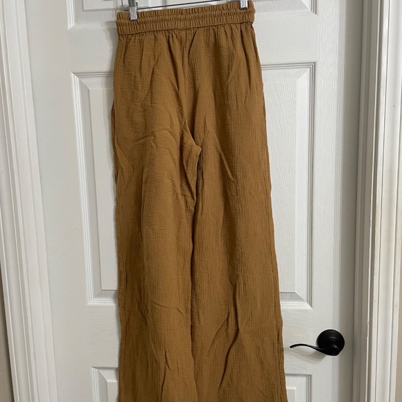 A New Day Wide Leg Pants in Tan.  LIKE NEW! So Comfy... Business Casual Days! - Picture 2 of 6
